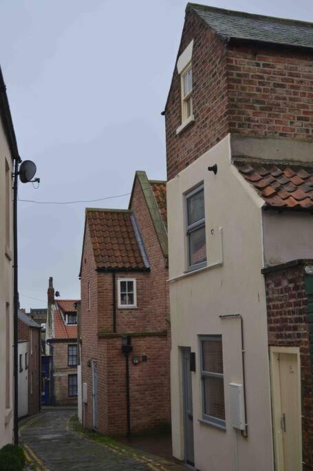 Bijou Romantic Retreat, Whitby Centre Luaran gambar