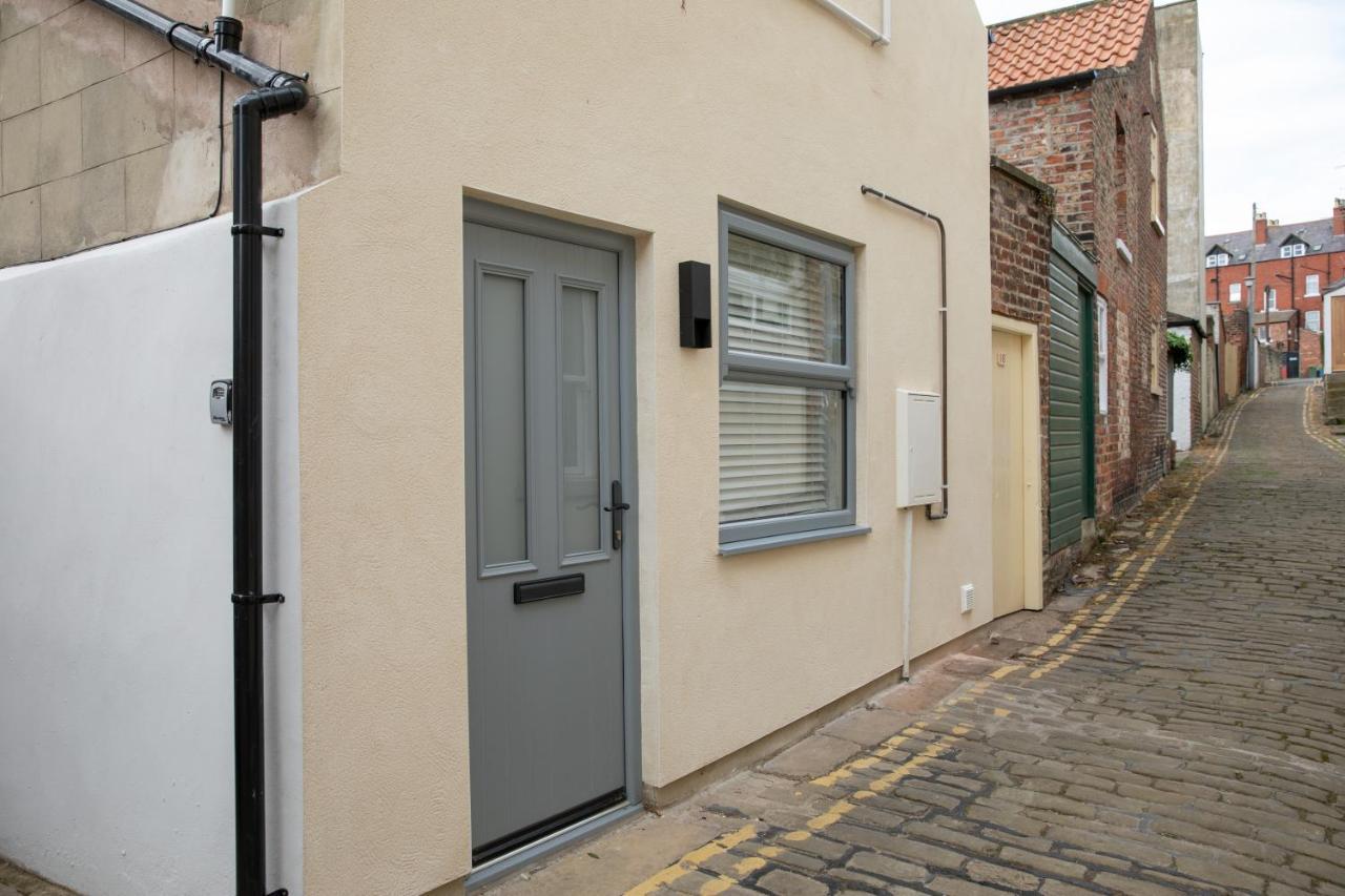 Bijou Romantic Retreat, Whitby Centre Luaran gambar